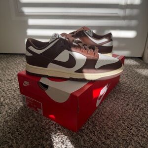 *NWT* Nike Dunk Low Retro - Brown/White Sz8.5W